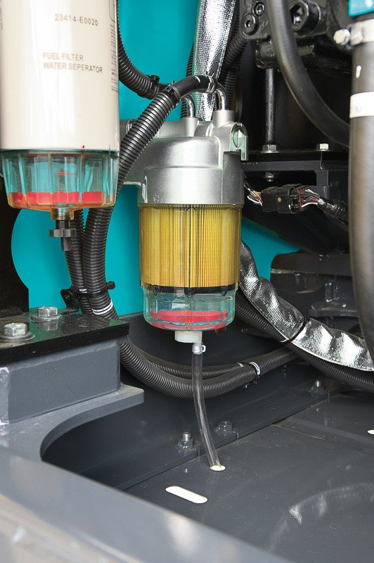 Imagem de Escavadeira Convencional SK350LC-10 Filtro de Combustível para a América Latina