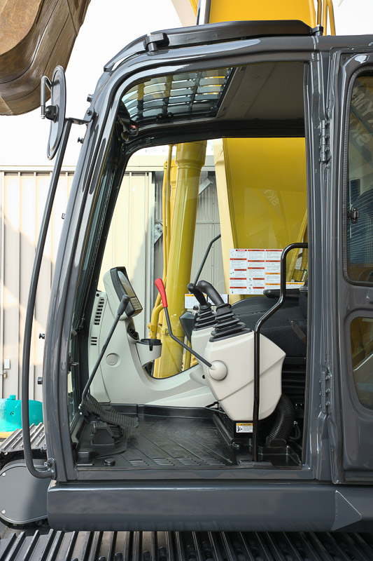 Imagem da porta larga da máquina escavadora SK500LC-10 da especialidade para o modelo de America do Norte